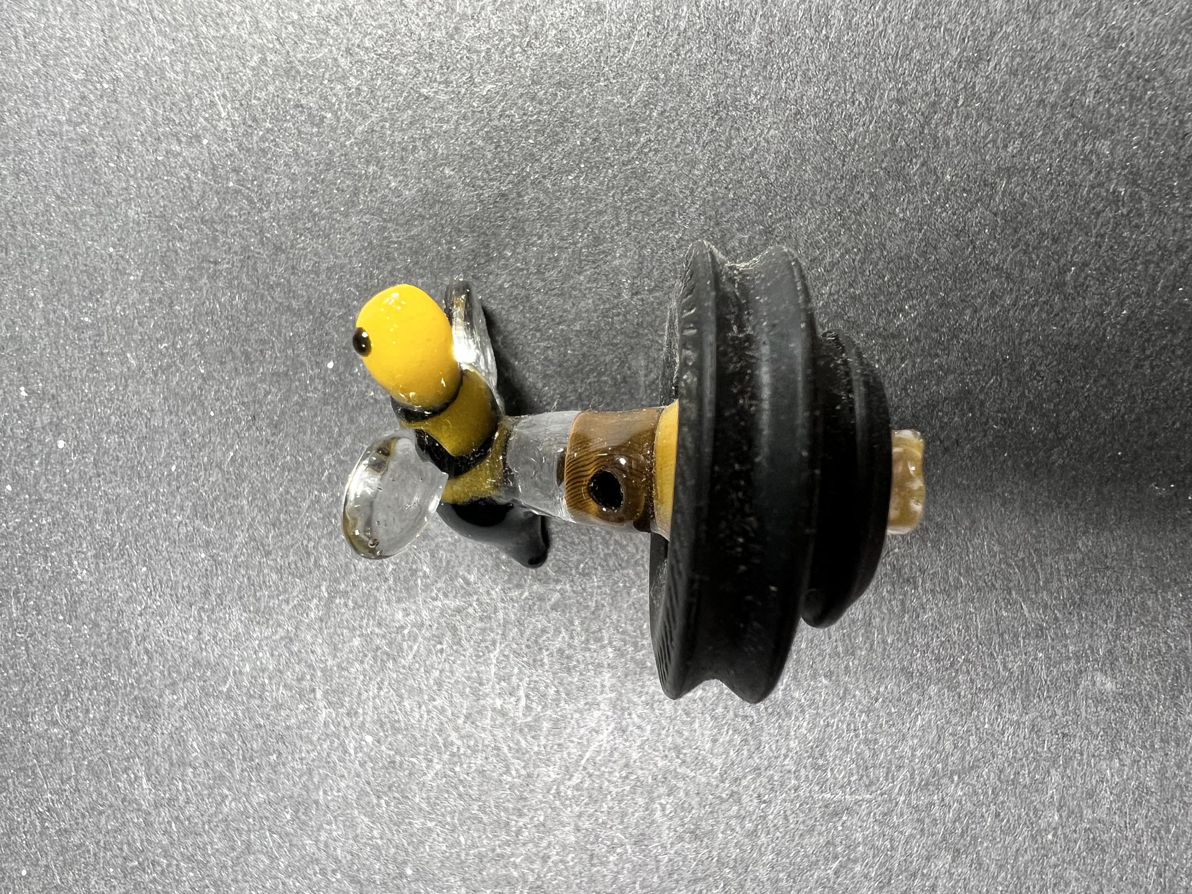 Tether grommet Bee puffco cap